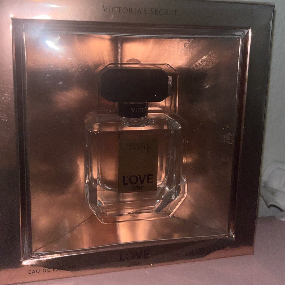 Box Victoria's Secret LOVE STAR perfume - Picture 3 of 3